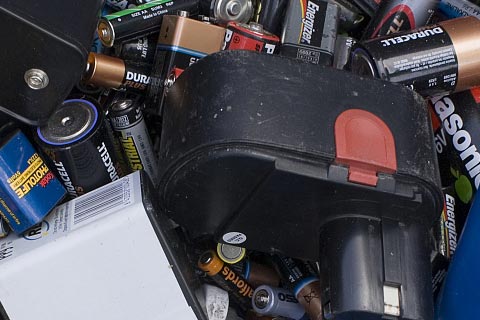 ㊣化州播扬上门回收UPS蓄电池㊣上门回收电池㊣钴酸锂电池回收